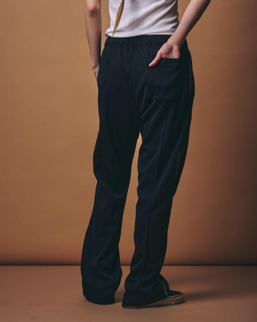 m.u PIPING JOG PANTS BK